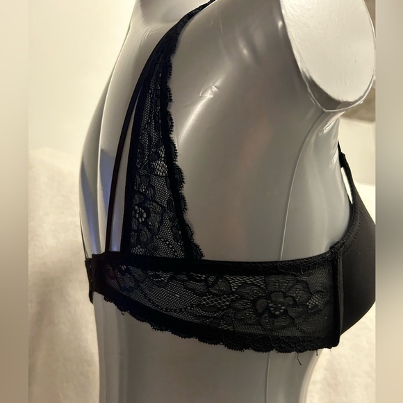 XOXO Laced Bra - Picture 4 of 4